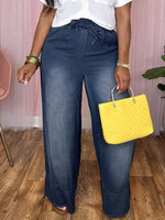 Gorgeousladie Belted Wide-Leg Jeans